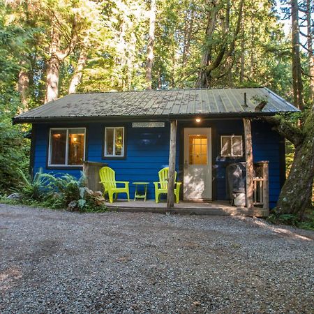 Surfs Inn Rainforest Cottages Ucluelet Exterior foto